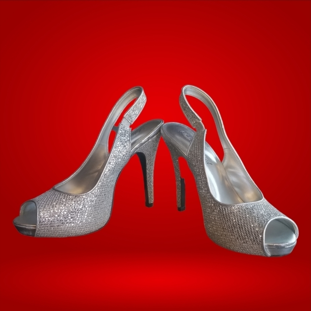 Sparkly Blinged Out Heels Size 7.5